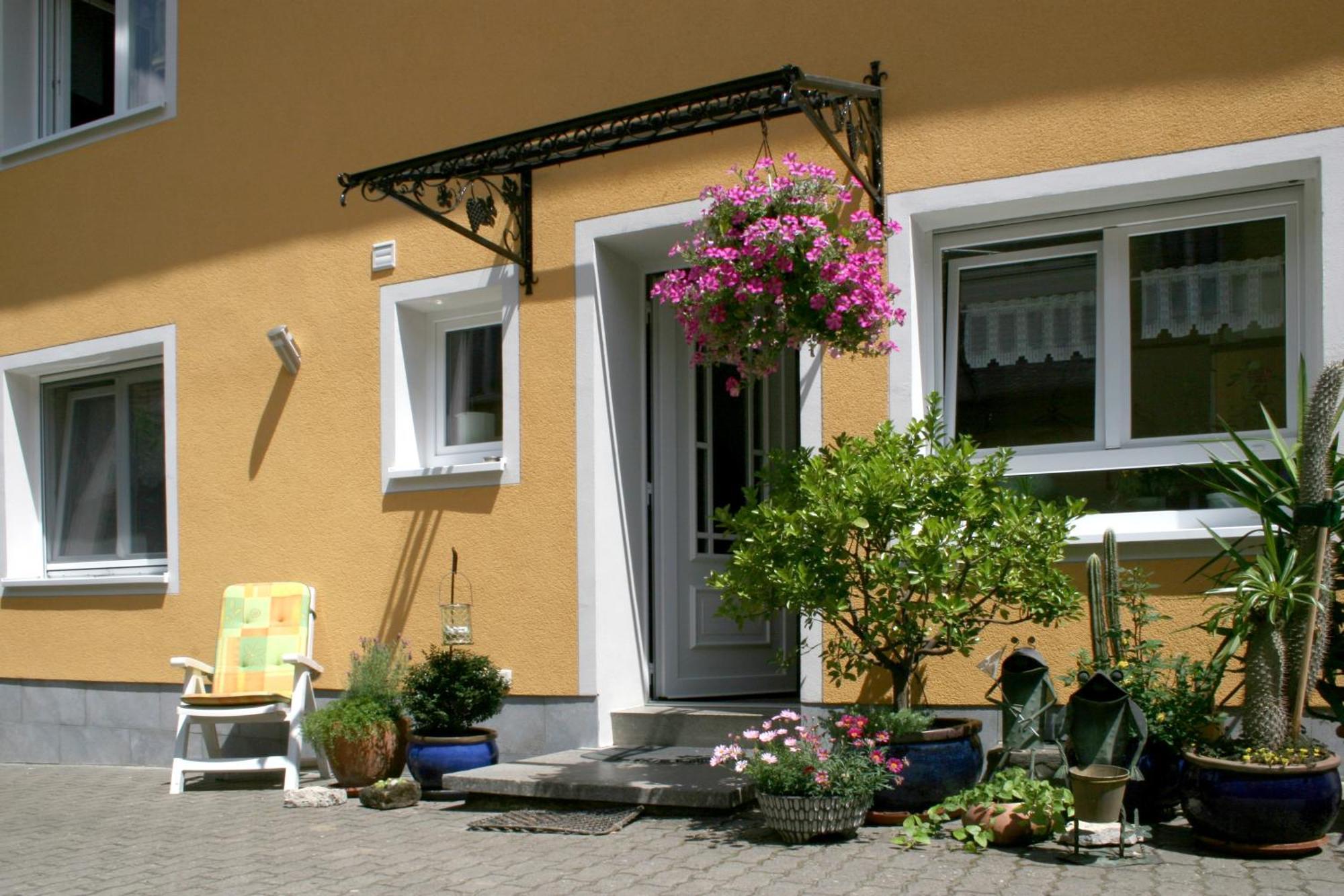 Weingut Herbert Kram Nordheim am Main Exterior foto